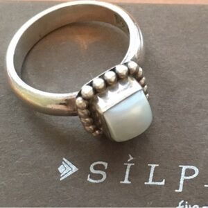 Retired Silpada Button Frame MOP Sterling Ring, Size 8 R1617